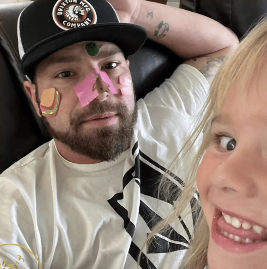 congratulations to Robbie for 5 years of sobriety